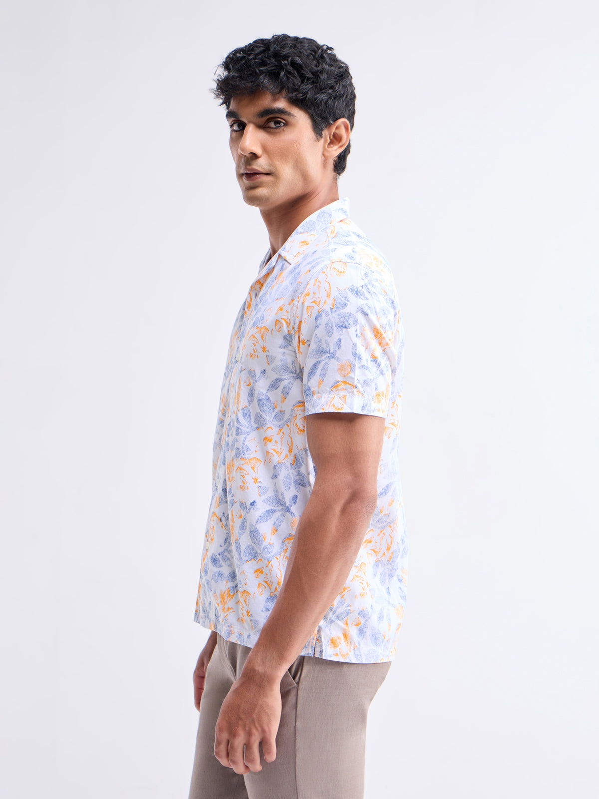 Printed Half Sleeve Cotton Shirt - White t4option_0