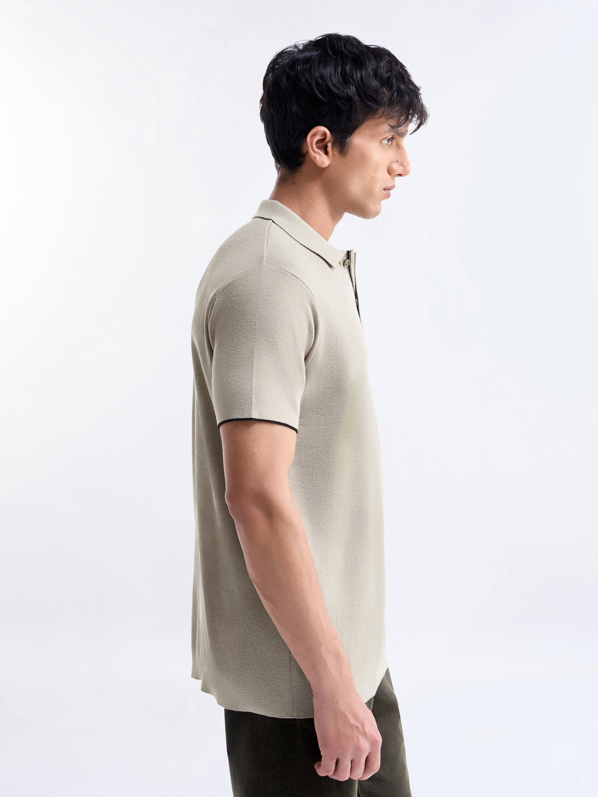 Solid Half Sleeve Regular Fit T-Shirt - Cream t4option_1