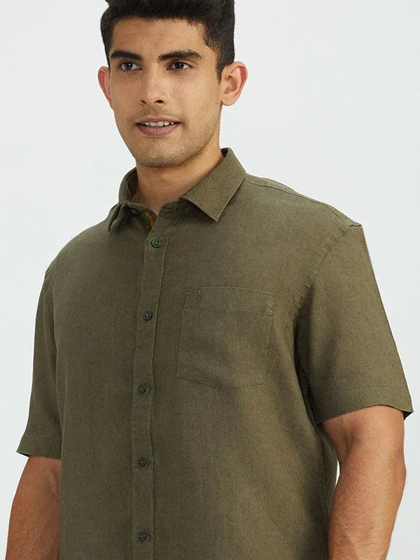 Men's Solid Half Sleeves Linen Shirt