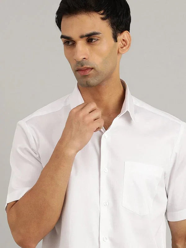 Men's Solid Half Sleeves Cotton Blend Shirt