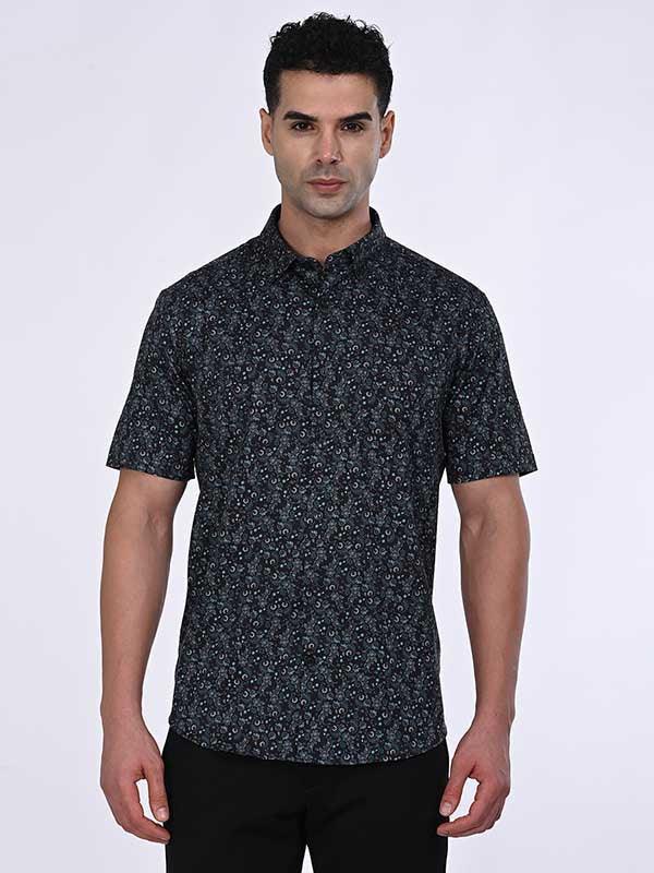 Men's Printed Half Sleeves Cotton Stretch Shirt