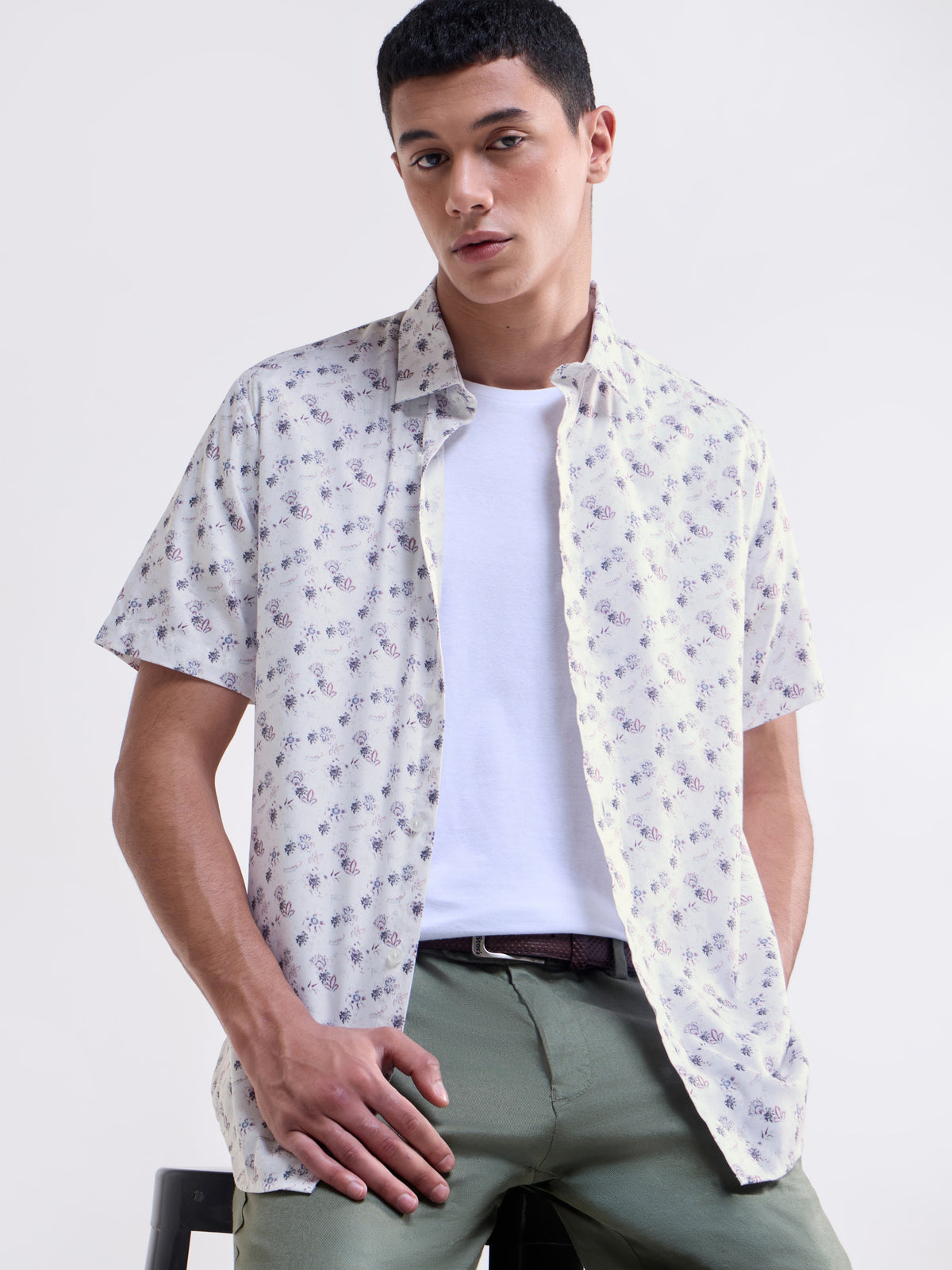 White Printed Regular Fit Shirt - White t4option_0