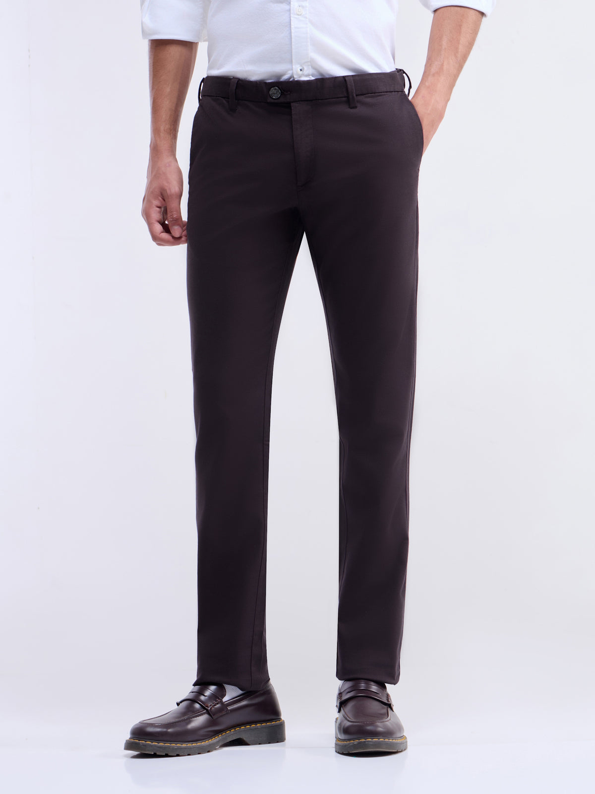 Solid Slim Fit Trousers - Burgundy t4option_0