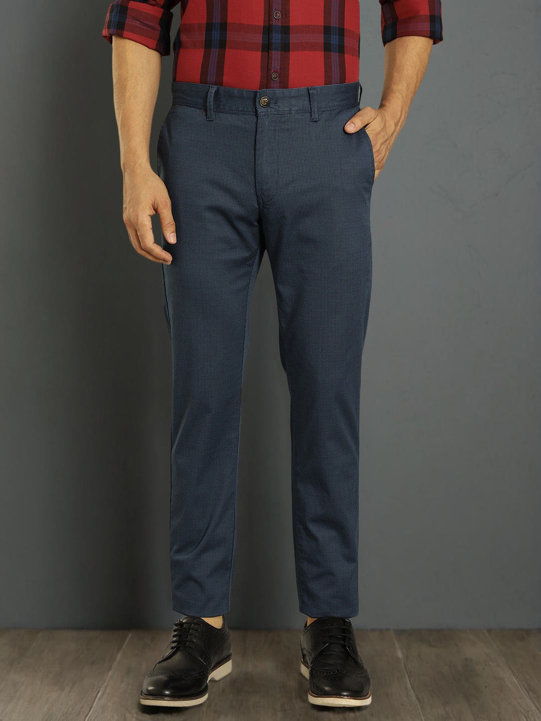 Buy Men Brooklyn Fit Cotton Stretch Trouser Online | Indian Terrain