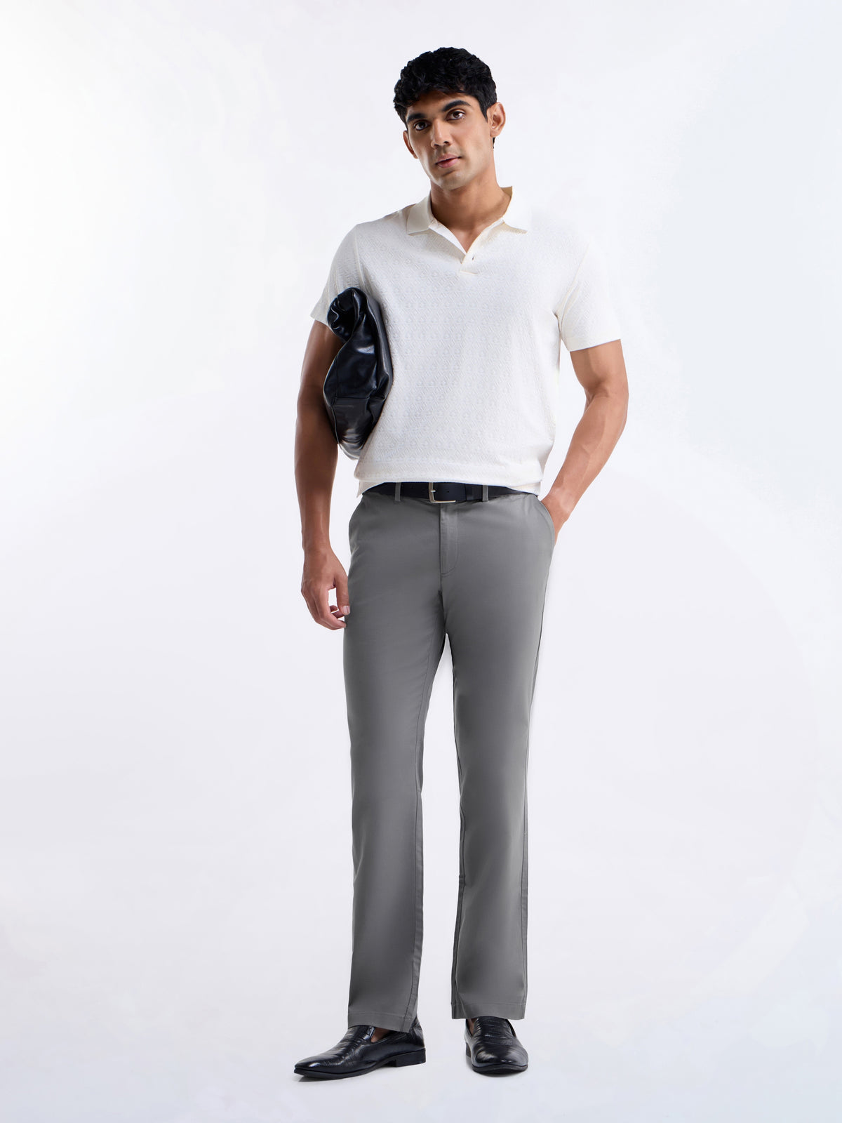 Solid Regular Fit Trousers - Grey t4option_3