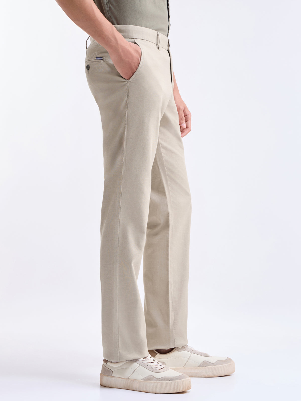 Solid Regular Fit Trousers - Lt Khaki t4option_1