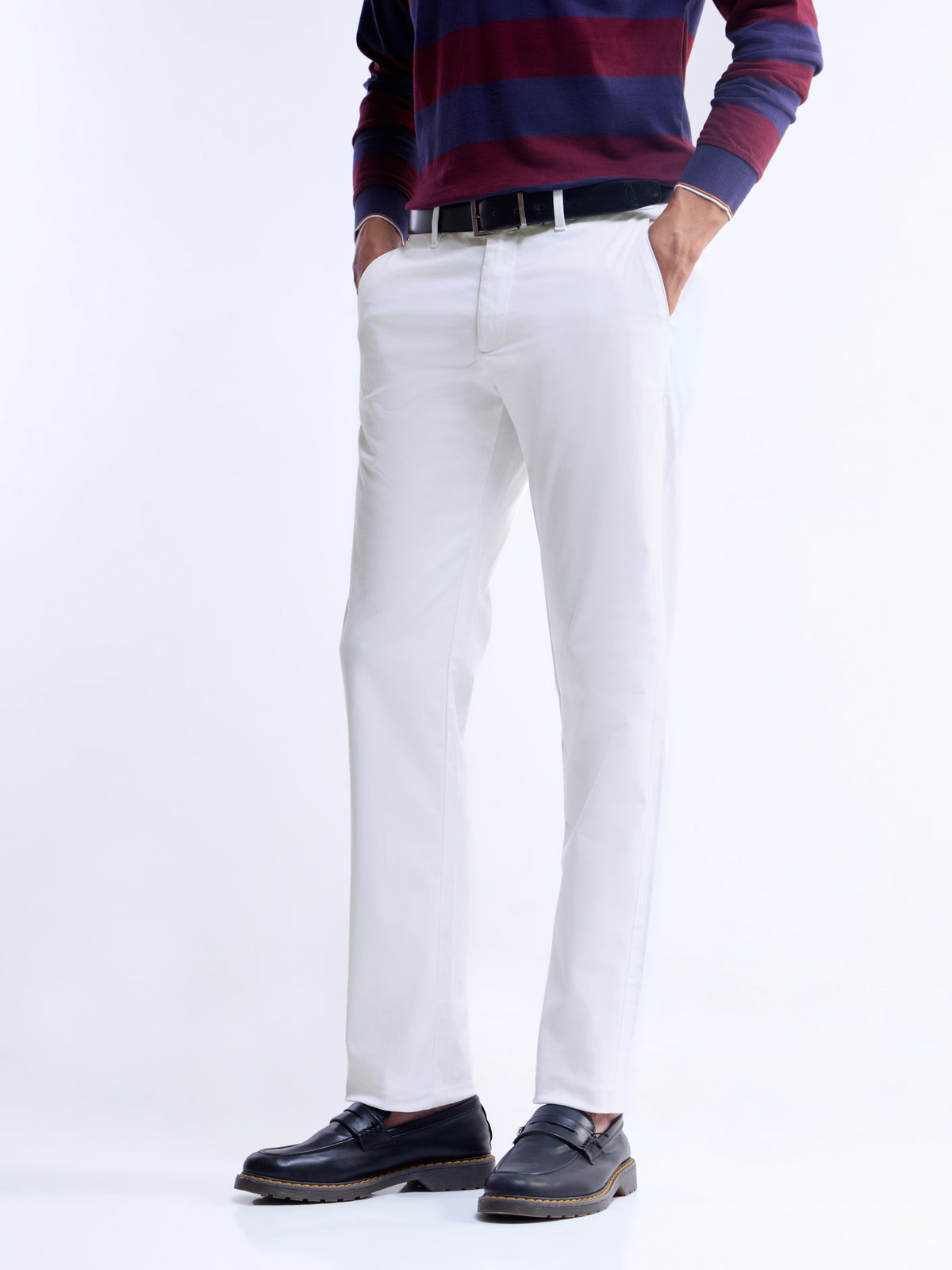 Solid Slim Fit Trousers - White t4option_3