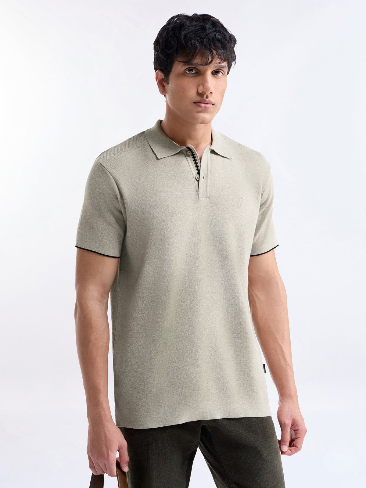 Solid Half Sleeve Regular Fit T-Shirt - Cream t4option_1